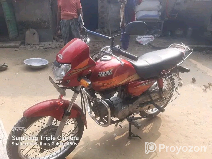 গাড়ি টি বিক্রি হবে