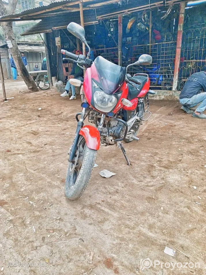 এই গাড়িটি বিক্রি করা হবে