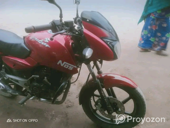 এই গাড়িটি বিক্রি করা হবে