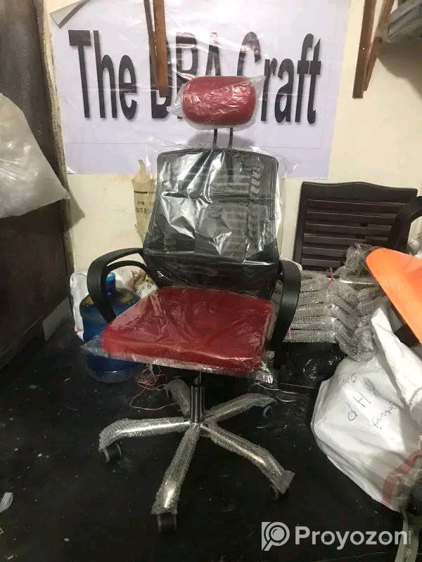 চাইনিজ পার্টস দিয়ে তৈরী অফিসিয়াল চেয়ার