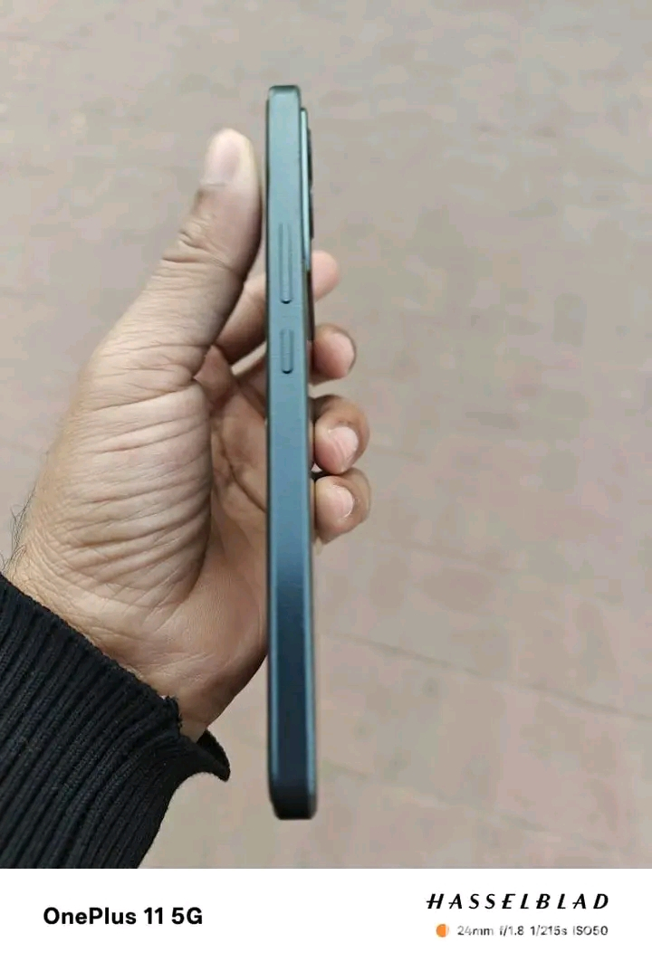 Vivo v29e 8/256GB (Used)