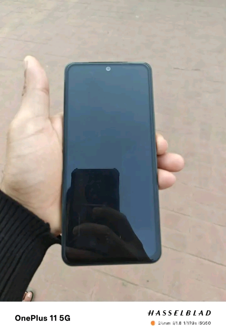 Vivo v29e 8/256GB (Used)