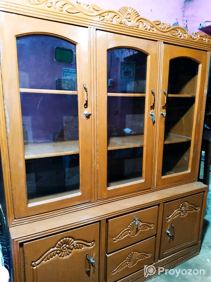 ওয়াল শোকেস বিক্রি হবে