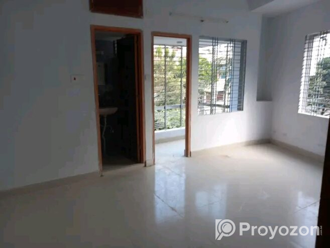 ২য় ও ৩য় তলায় ফ্ল্যাট ভাড়া দেয়া হবে