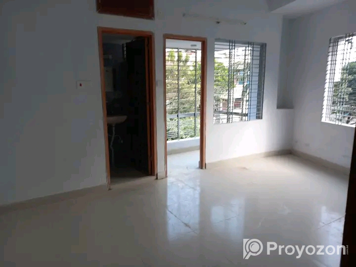 ২য় ও ৩য় তলায় ফ্ল্যাট ভাড়া দেয়া হবে