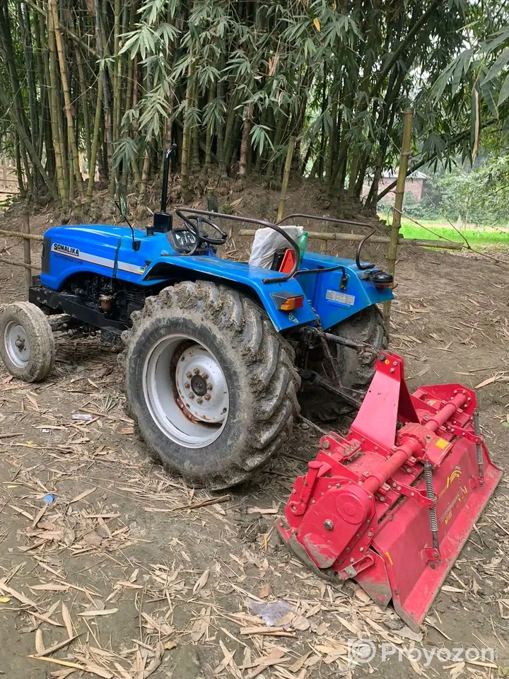 টাক্টর বিক্রি হবে