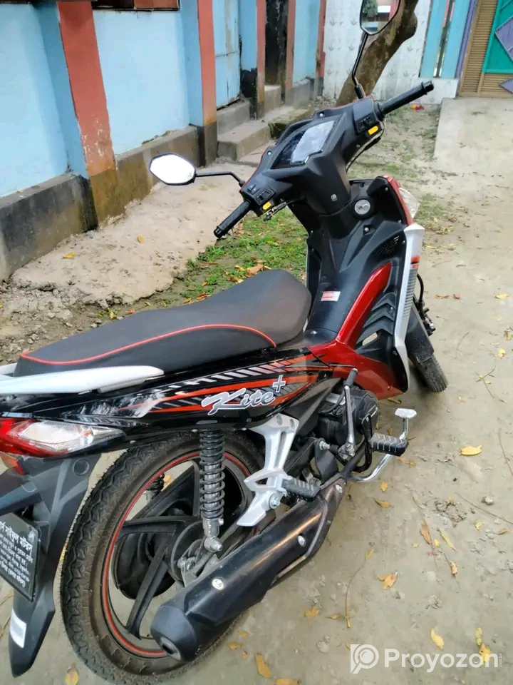 রানার কাইট প্লাস ১১০ সিসি