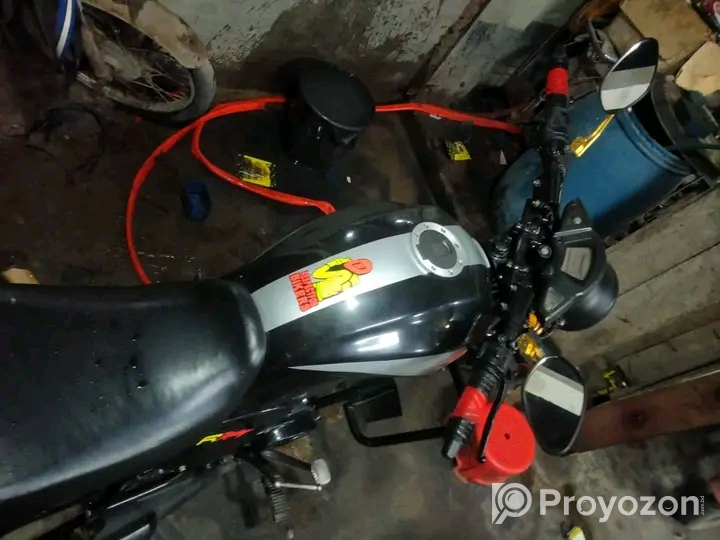 সেল দিবো কোনো কাগজ নাই বাইক টি ফ্রেশ