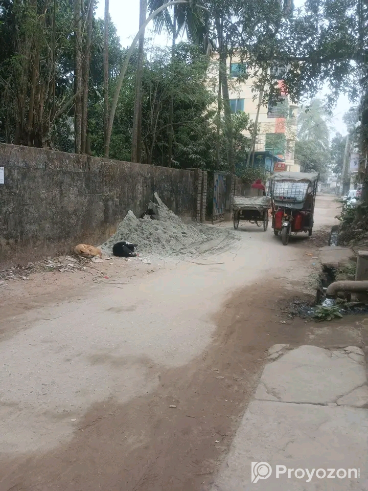 জমি/বাড়ি বিক্রয় হইবে।