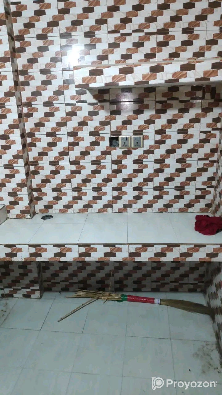 শুধুমাত্র মেয়েদের জন্য ফ্ল্যাটের ভাড়া দেওয়া হবে