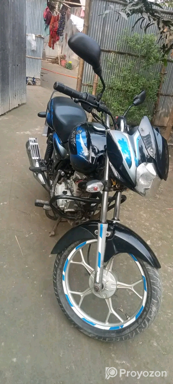 ডিসকভার ১২৫ সি সি,