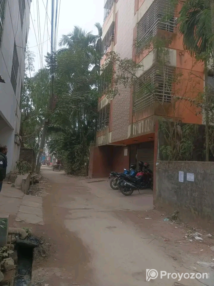 জমি/বাড়ি বিক্রয় হইবে