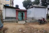 এই বাসাটা স্কুল / মাদ্রাসা হিসাবে ভাড়া দেওয়া হবে