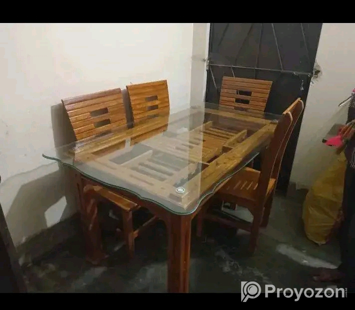 আর্জেন্ট বিক্রি করবো ৫সিটের সোফা সেট