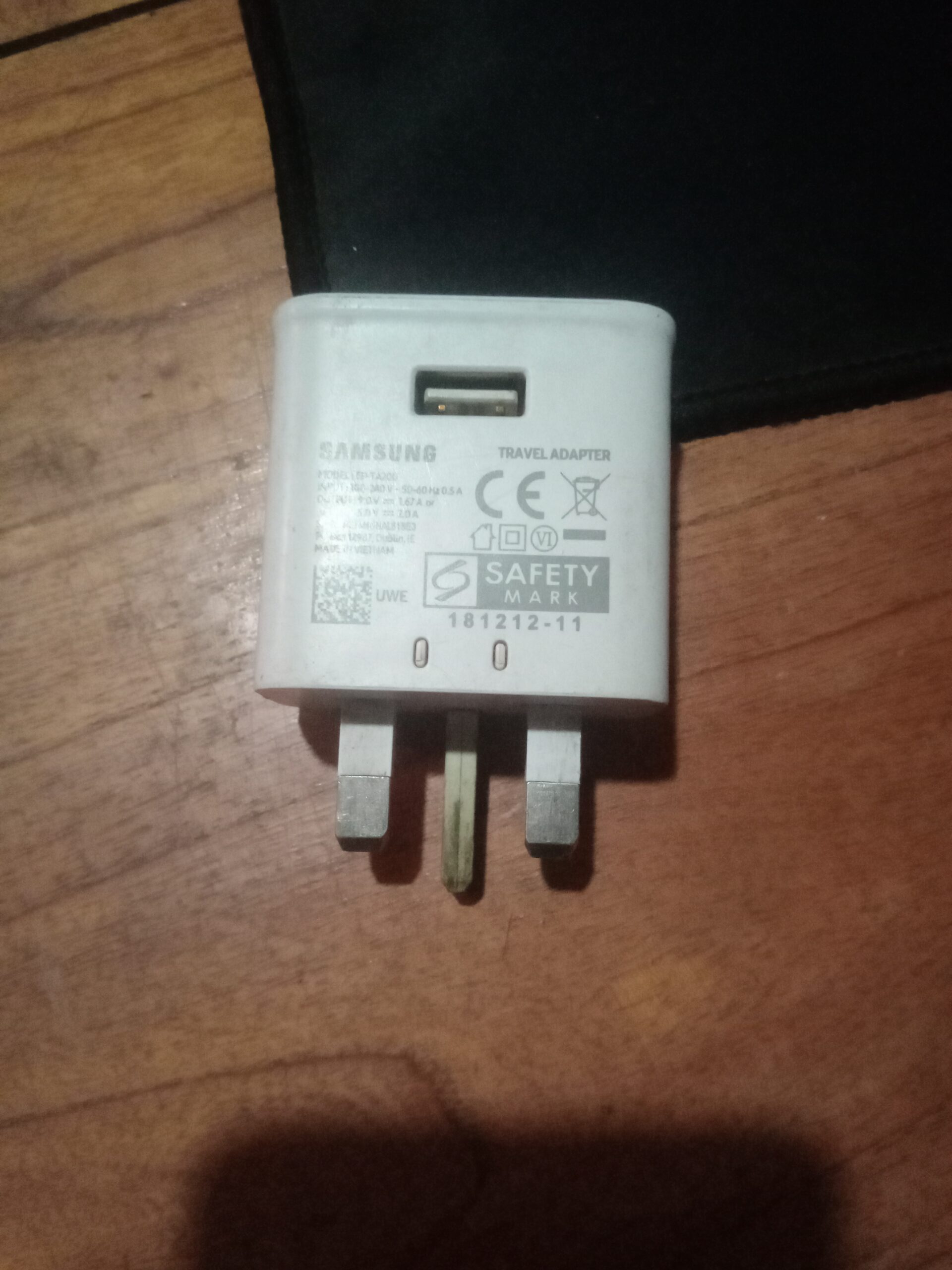 Samsug Orginal Changer USED