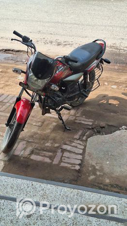 Bajaj Platina 2016