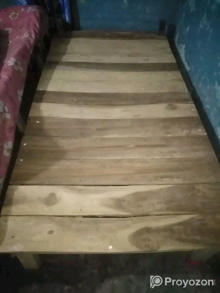 দুটি সেমি ডাবল চৌকি বিক্রয় করা হইবে