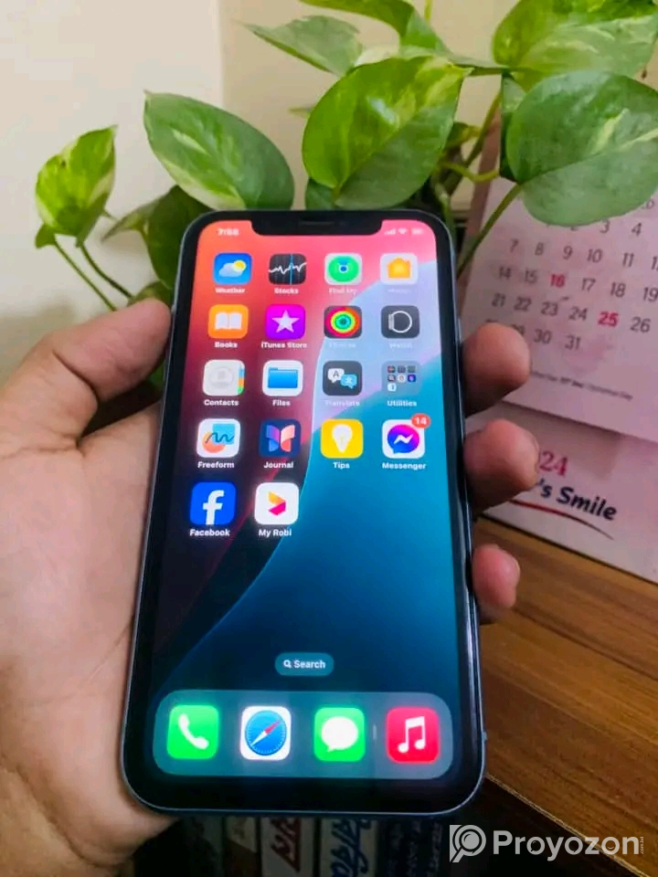 Iphone xr 4/64GB (Used)