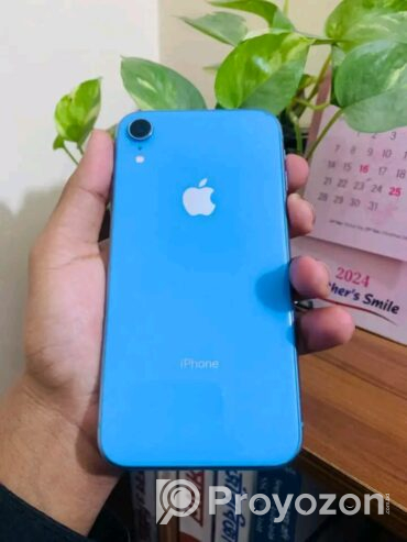 Iphone xr 4/64GB (Used)