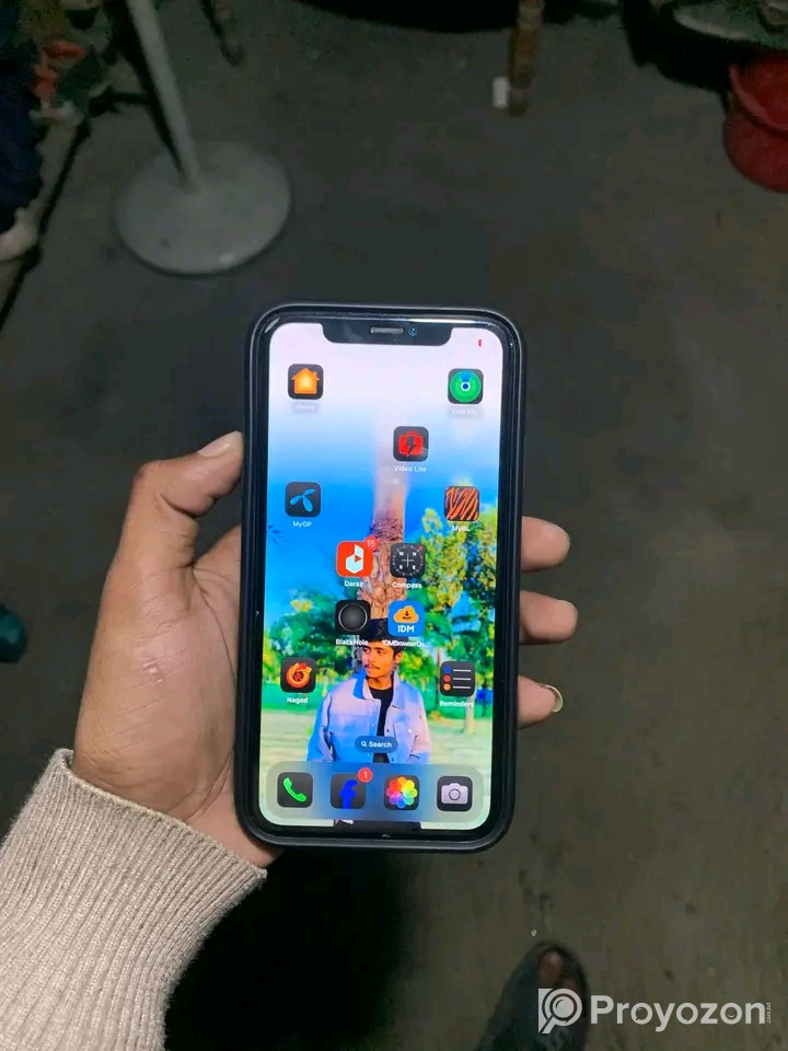 iPhone 11 4/64GB (Used)