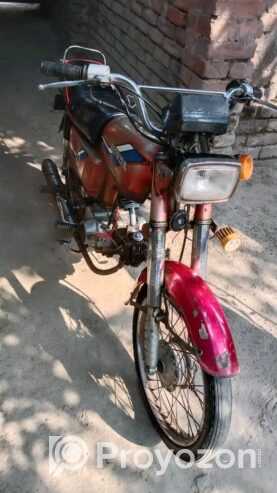 হোন্ডা ৮০ সিসি জাপানি গাড়িটি বিক্রি হবে