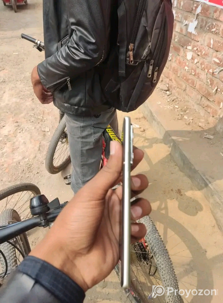 Infinix note 40s 6/128Gb (Used)