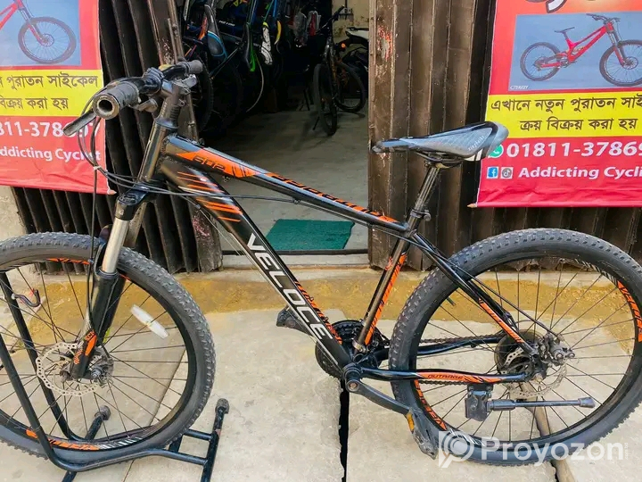 সাইকেলটি বিক্রি করা হবে।