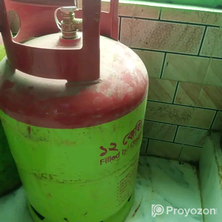 ওমরা গ্যাস ৭/৮ কেজি বিক্রি হবে