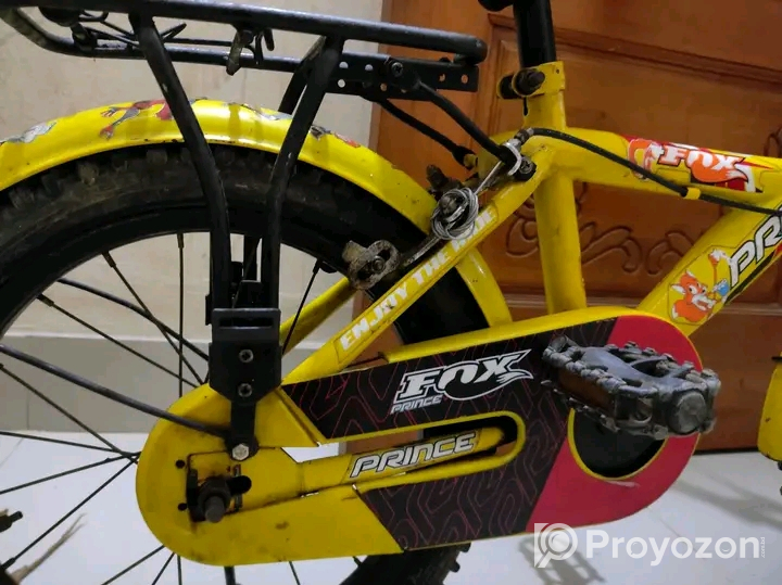 বাচ্চাদের সাইকেল টা বিক্রি হবে