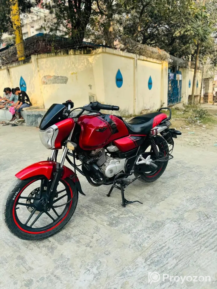 Bajaj V15 2018 model