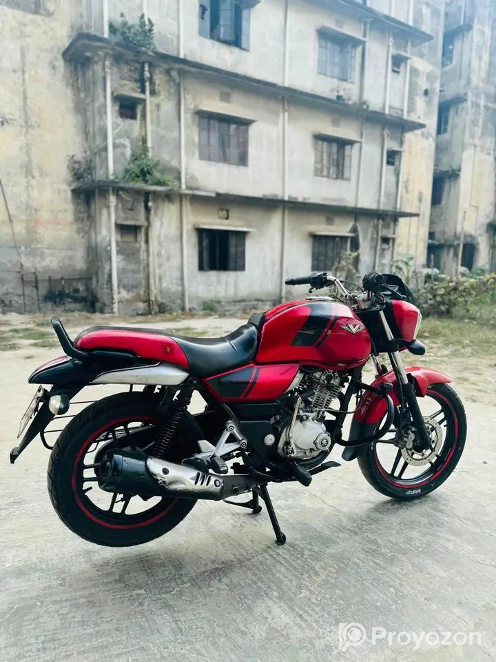 Bajaj V15 2018 model
