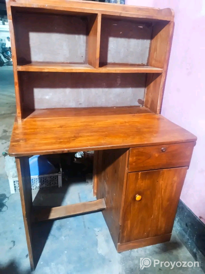 পড়ার টেবিল সেল হবে