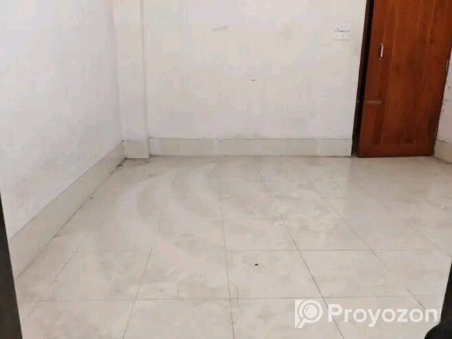 ছেলেদের ফ্লাটের একটি রুম  ভাড়া হবে