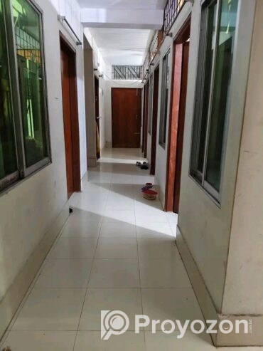ছেলেদের ফ্লাটের একটি রুম  ভাড়া হবে