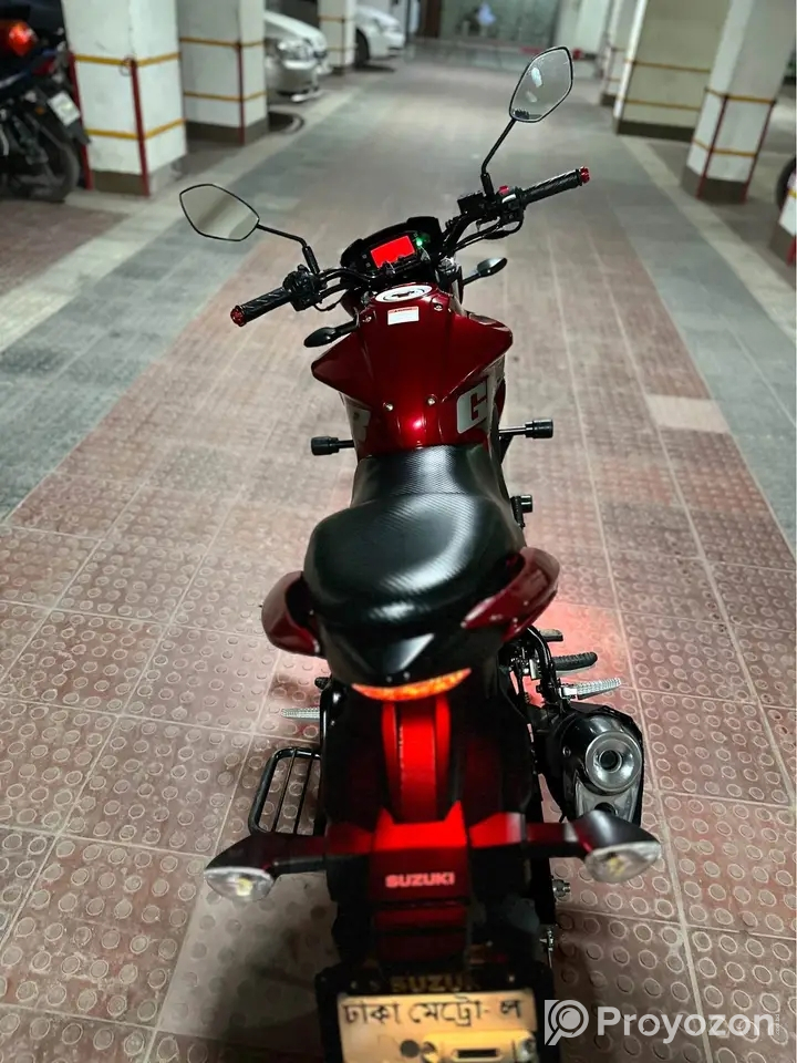 Gixxer Monotone 2022