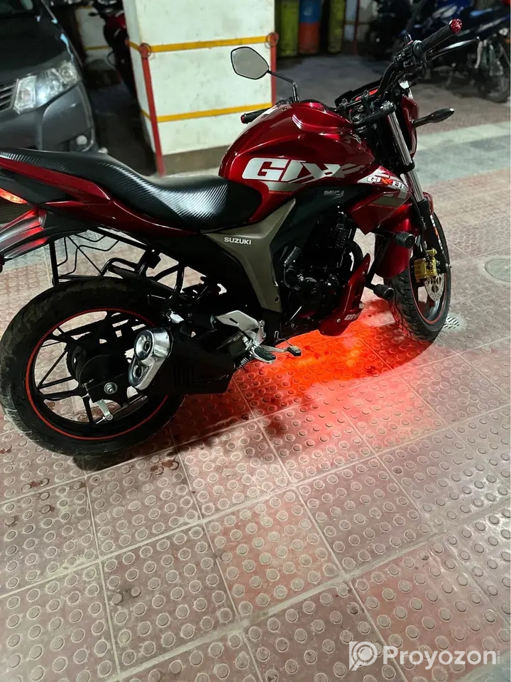 Gixxer Monotone 2022