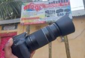 Canon 100D with 75-300 zoom lens