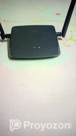 D-link router (Used)