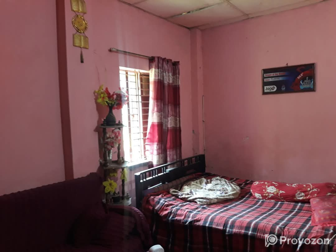 বাড়ি সহ ৪ কাঠা জমি বিক্রয় হবে