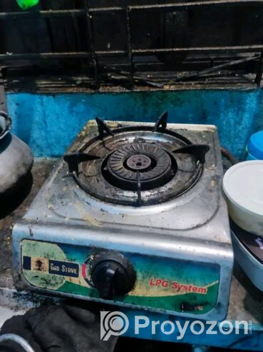 গ্যাসের বোতল এবং চুলা বিক্রি হবে