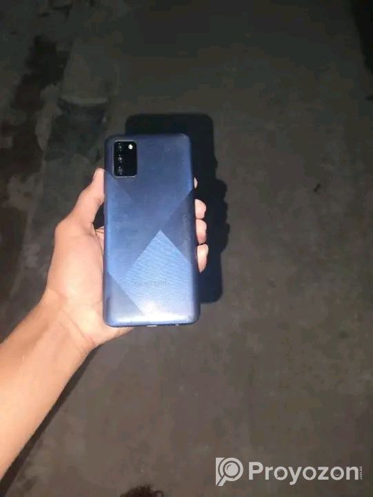 realme 21y ফোনটি বিক্রি করা হবে