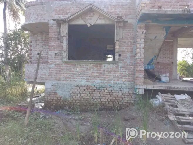 বিক্রয়ের জন্য একতলা বাড়ি