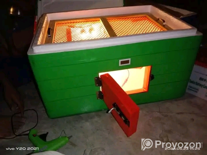 উন্নত মানের ইনকিউবেটর