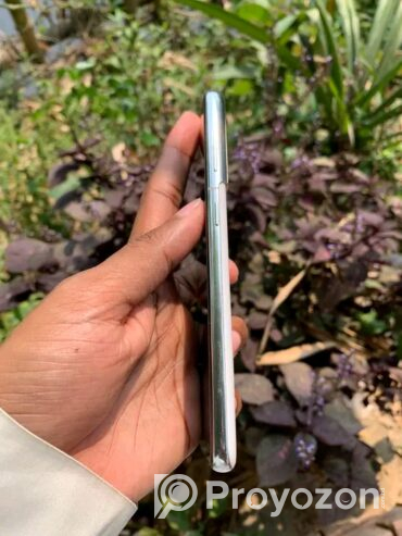 S21 5g মোবাইলটি বিক্রি করা হবে