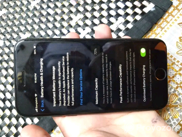 I PHONE SE2020 Phone ti sell hobe