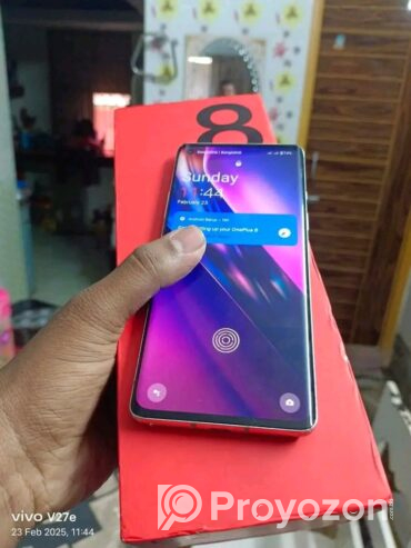 Oneplus 8 8/128GB (Used)