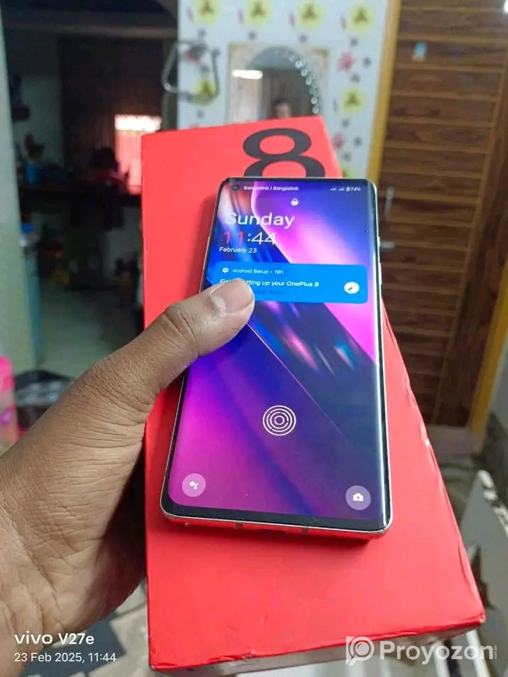 Oneplus 8 8/128GB (Used)