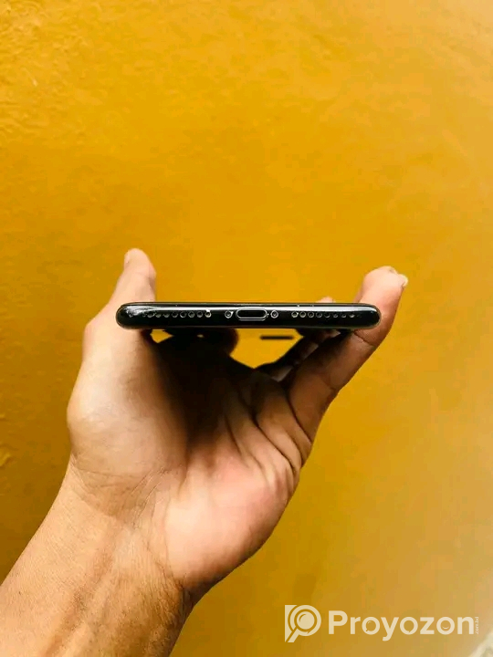 Iphone7 plus ফোন বিক্রি করা হবে