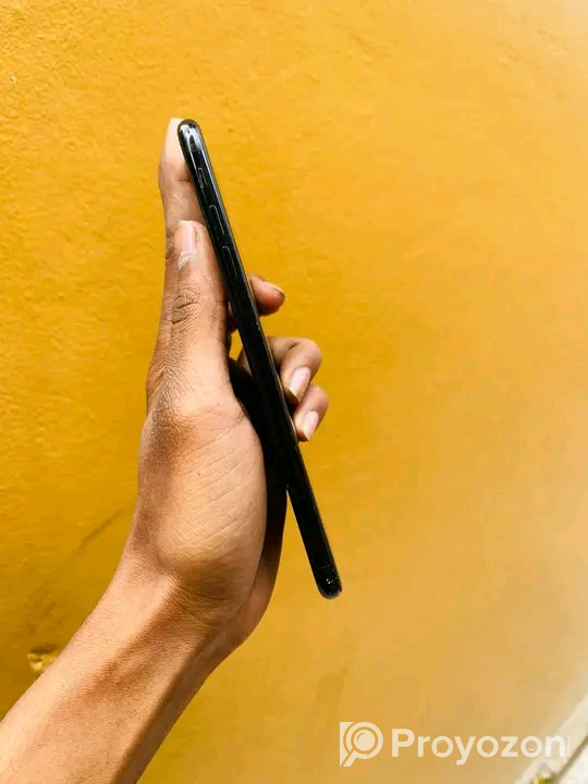 Iphone7 plus ফোন বিক্রি করা হবে