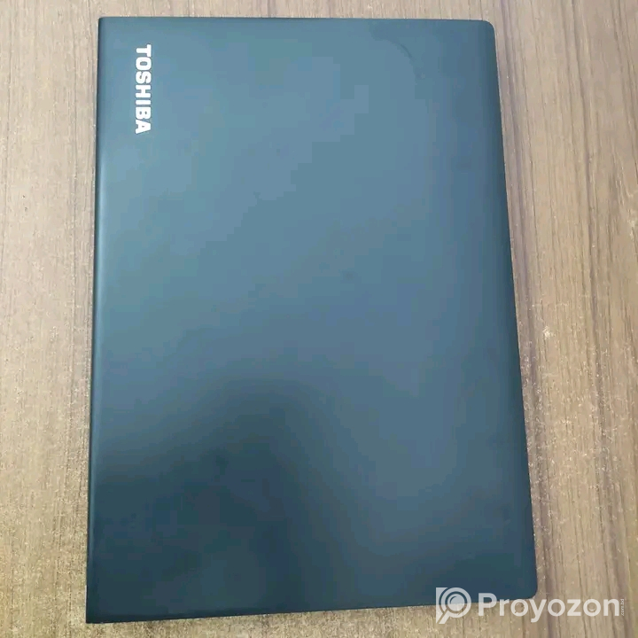 Toshiba Corei5 ল্যাপটপটি বিক্রি করা হবে